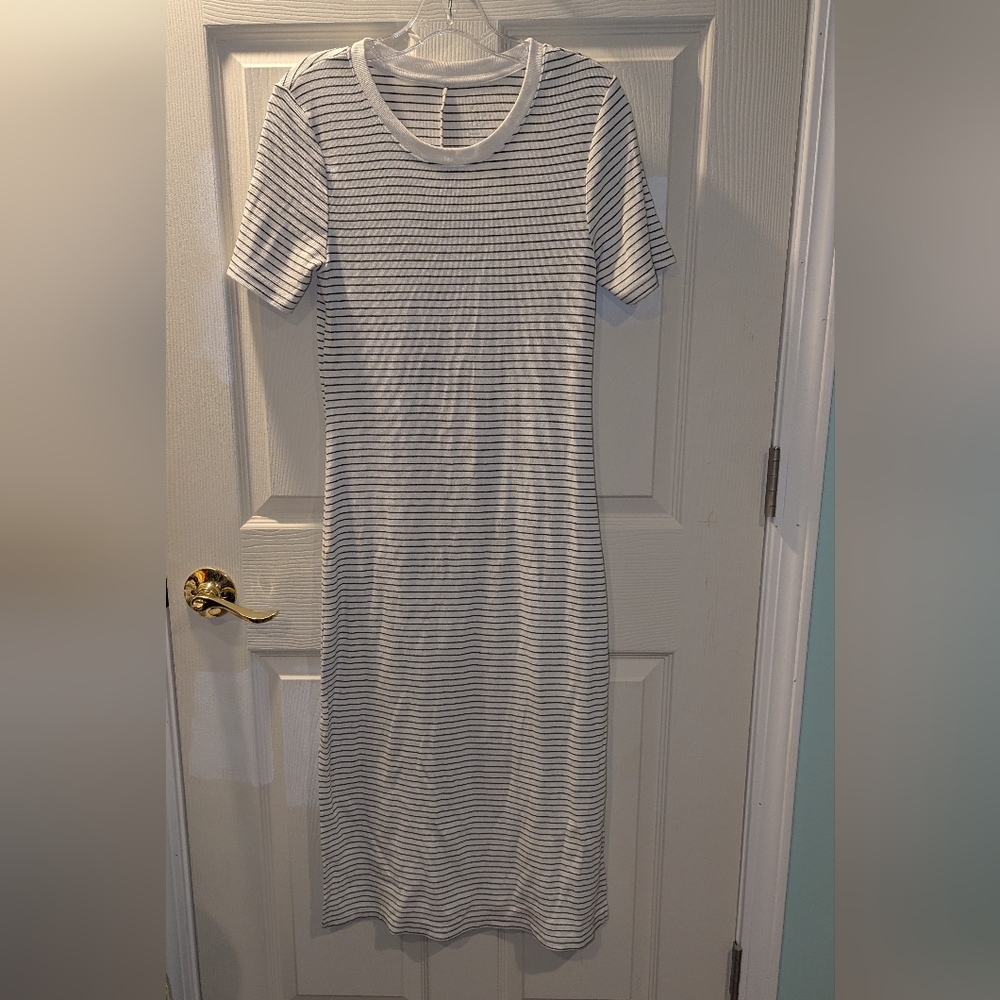 a new day Black and White Striped Midi Dress - Picture 2 of 5